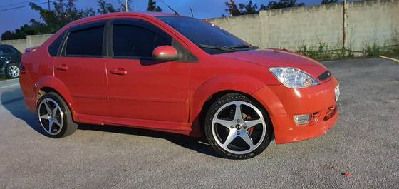 FORD FIESTA 1.6 MPI SEDAN 8V FLEX 4P MANUAL FORD FIESTA 1.6 MPI SEDAN 8V FLEX 4P MANUAL
